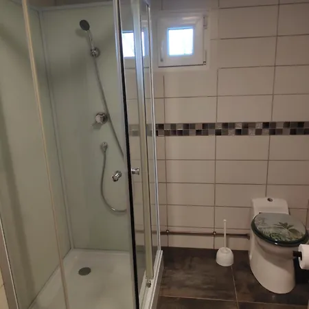 Pensión La Parenthese Roumagne