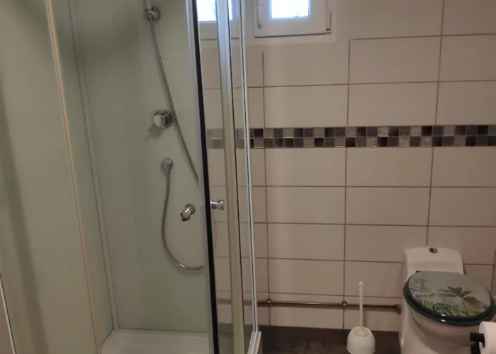 بيت ضيافة La Parenthese Roumagne